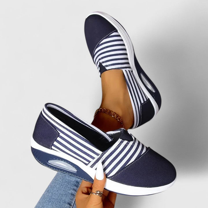 Julia | Sneakersy ortopedyczne