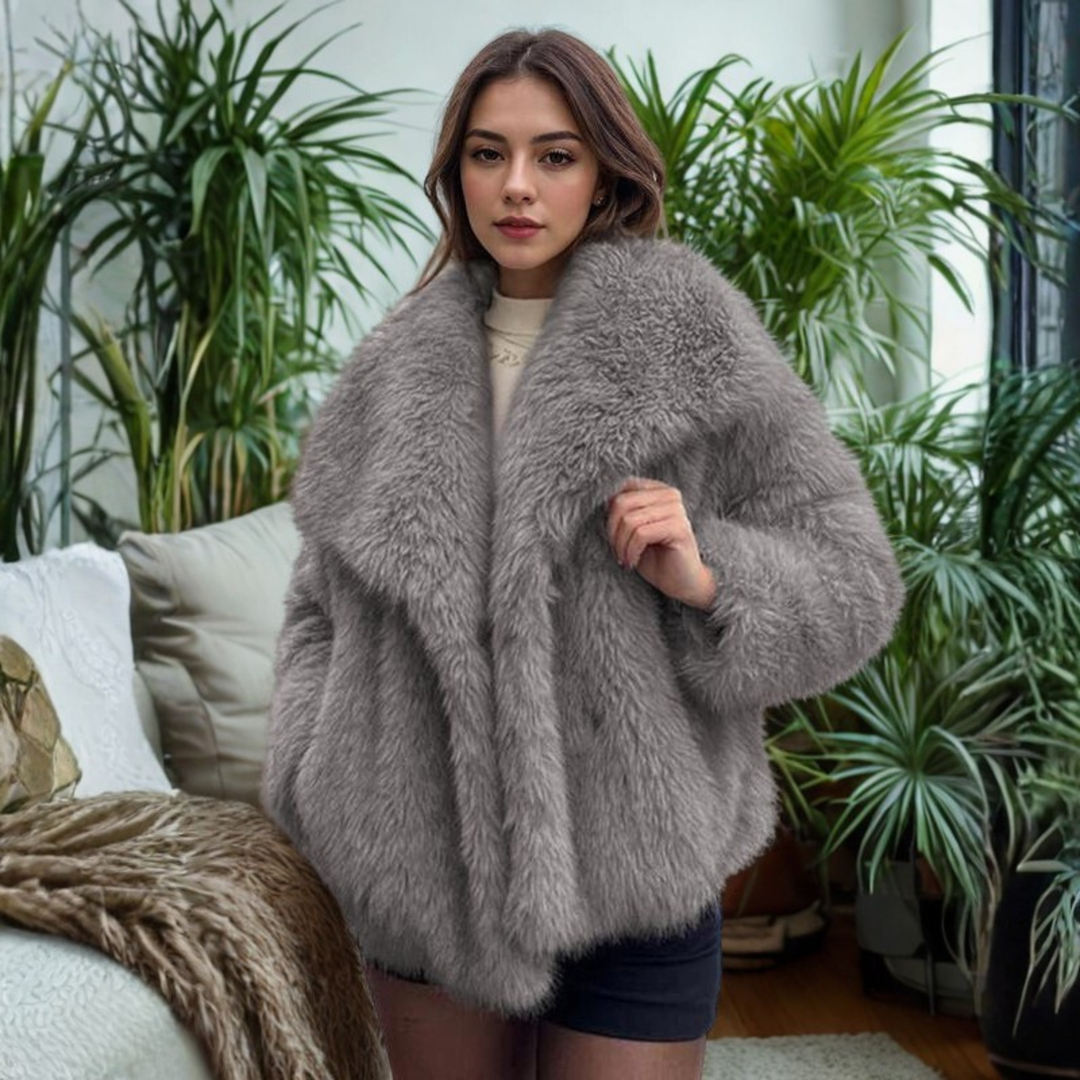 Corrine - Elegancki Fuzzy Płaszcz z Długim Rękawem i Kołnierzem
