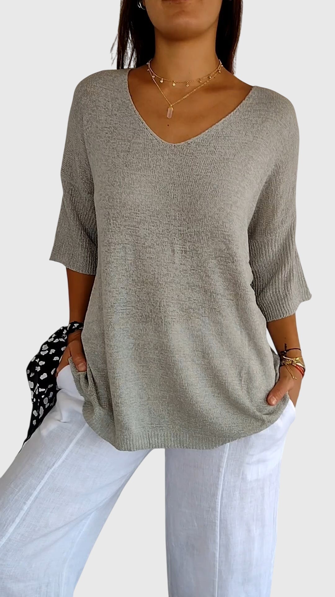 Cassandra | Elegancki Top z Dekoltem w Serek