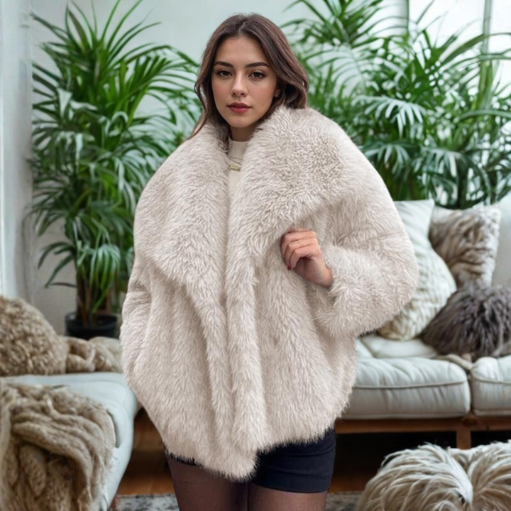 Corrine - Elegancki Fuzzy Płaszcz z Długim Rękawem i Kołnierzem
