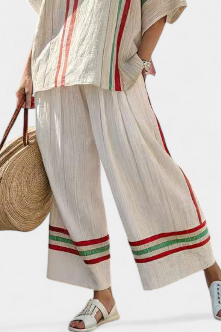 Truvane | Wygodna bluzka w stylu boho z nadrukiem i luźne spodnie
