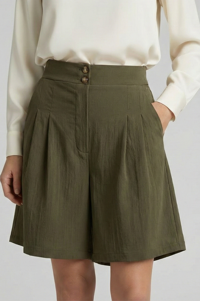 Jessica | Spodenki damskie z wysokim stanem i plisami