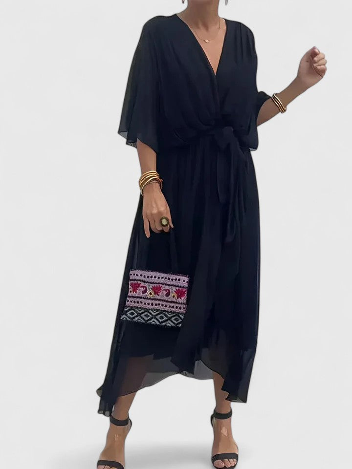 Nada | Elegancka Sukienka z Dekoltem w Serek